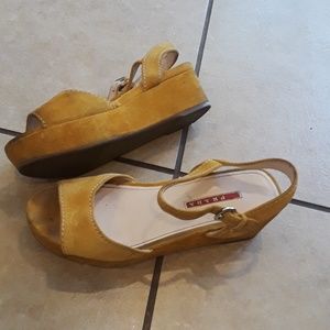 PRADA size 6 (36) peep toe sandals